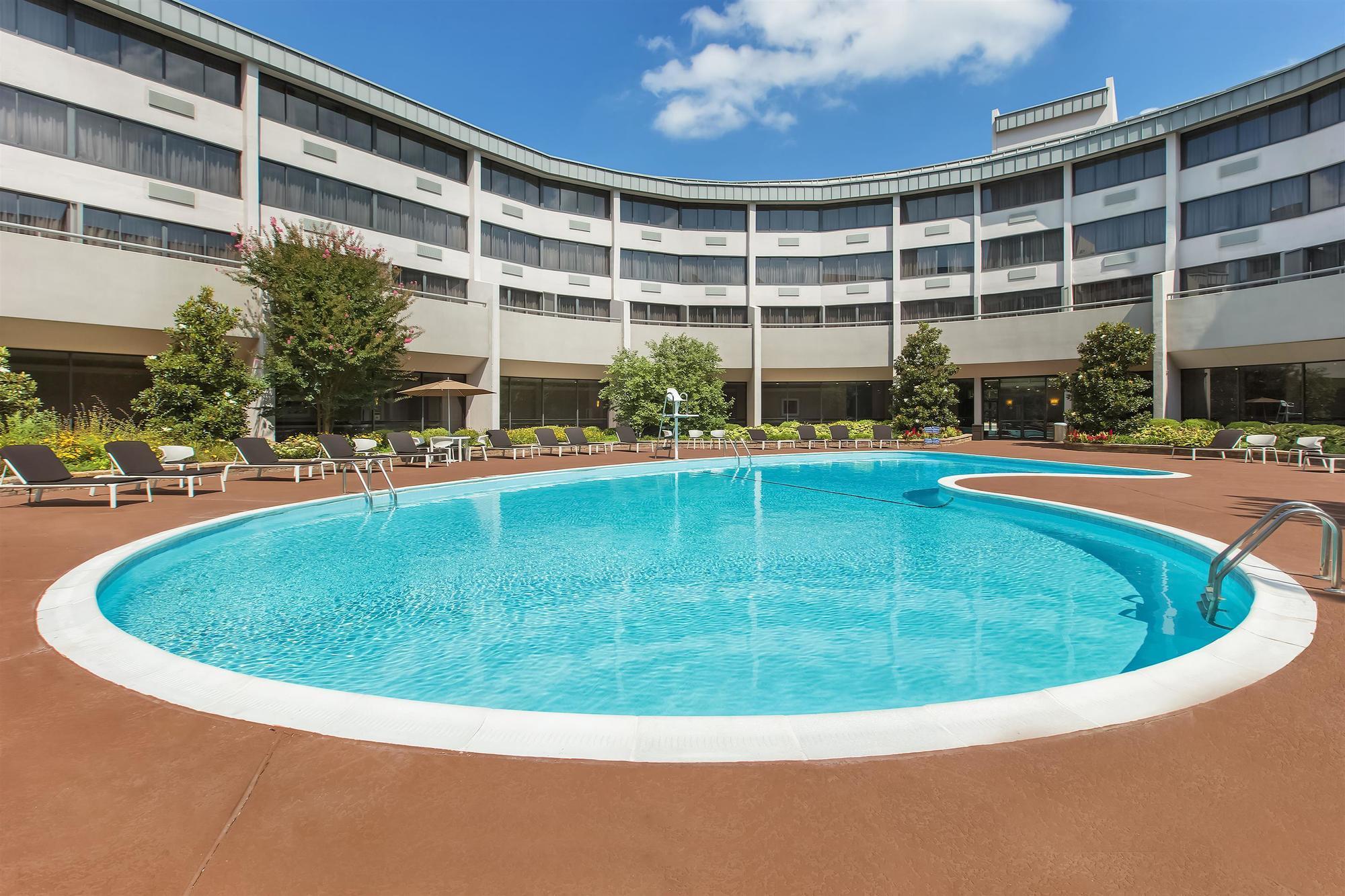 Sheraton Reston Zewnętrze zdjęcie